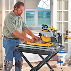 Przecinarka DEWALT D24000 stołowa 250mm 1600W