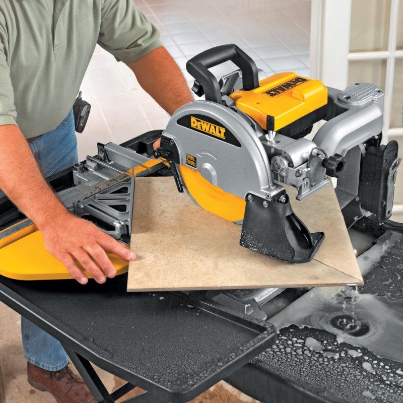 Przecinarka DEWALT D24000 stołowa 250mm 1600W