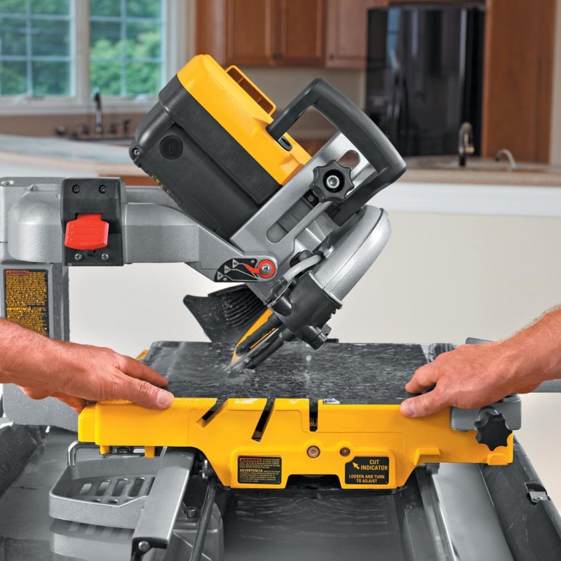 Przecinarka DEWALT D24000 stołowa 250mm 1600W
