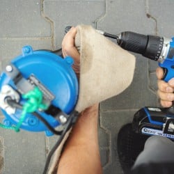Pompa z rozdrabniaczem GEKO G81424 550W 2" do brudnej wody