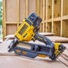 Gwoździarka akumulatorowa DeWALT DCN930N 18V XR BL 33° 50-90mm BODY karton