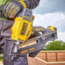 Gwoździarka akumulatorowa DeWALT DCN930N 18V XR BL 33° 50-90mm BODY karton