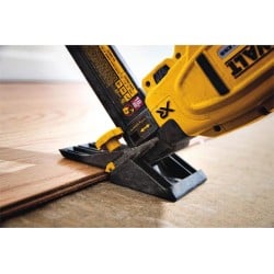 Zszywacz DeWalt DCN682D2 18V XR BL 2x2Ah 18Ga TSTA