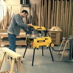 Pilarka stołowa odwracana ukosowa DeWALT D27107XPS 2000W 305mm wskaźnik XPS