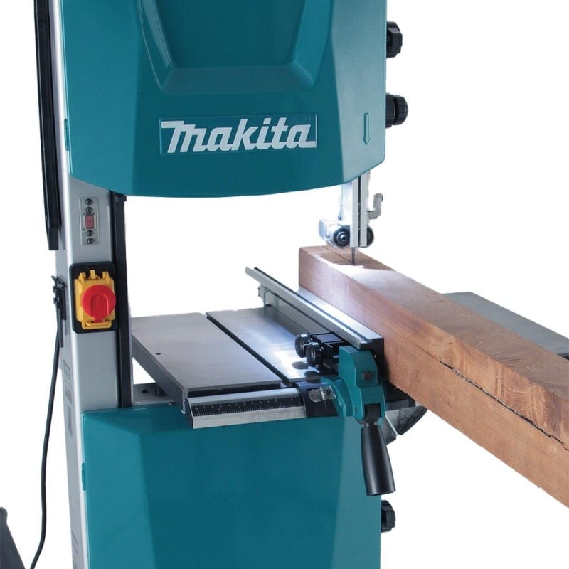 Stołowa piła taśmowa Makita LB1200F 900W