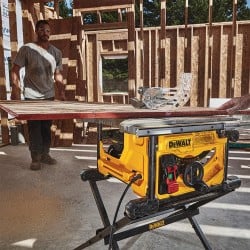 Pilarka stołowa + stół DE7400 DeWALT DWE7485RS