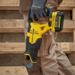 Pilarka szablasta 18V BODY STANLEY FATMAX V20