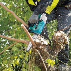 Akumulatorowa pilarka łańcuchowa Makita DUC254Z LXT 18V BL XPT 25cm 24m/s BODY karton