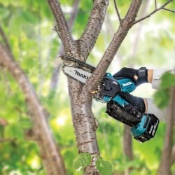 Pilarka łańcuchowa do gałęzi Makita DUC150SF01 LXT 18V 1x3Ah BL 150mm 8 m/s