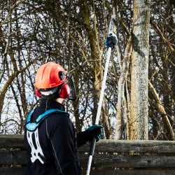 Piła łańcuchowa na wysięgniku Makita DUA300PT2 LXT 2x18V 2x5Ah BL XPT AFT