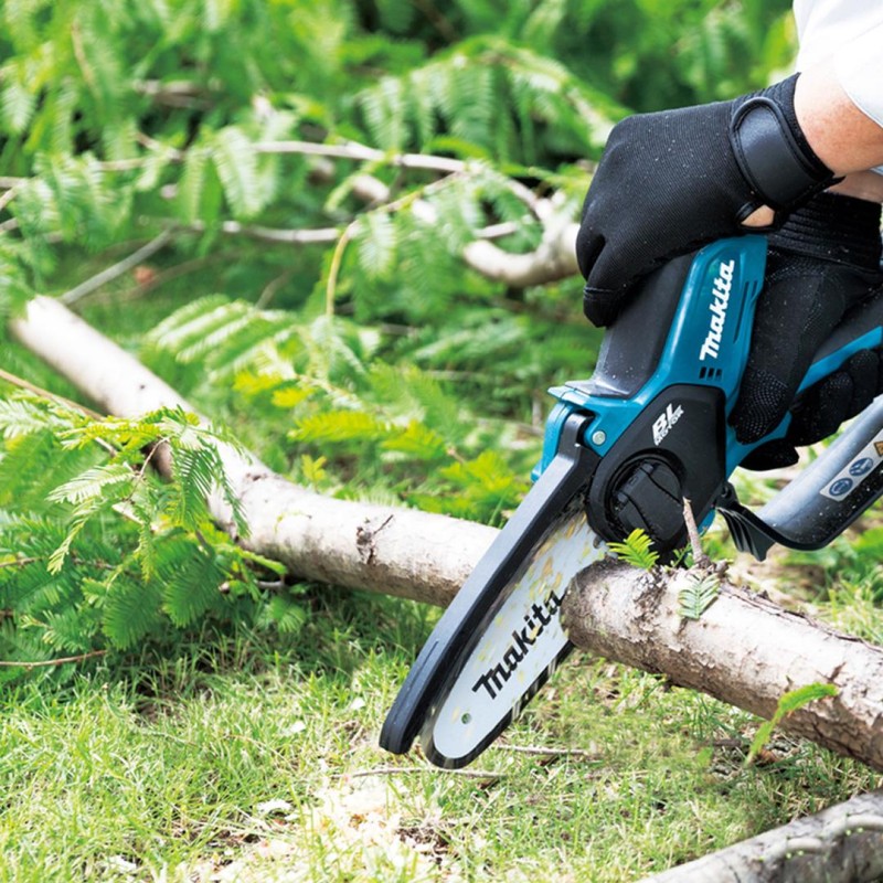 Pilarka łańcuchowa do gałęzi Makita DUC150Z01 LXT 18V BL 150mm 8 m/s BODY