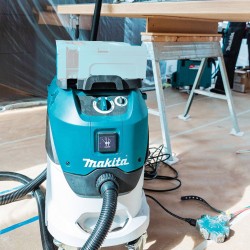 Odkurzacz przemysłowy Makita VC4210L 230V 1200W 42L klasa filtracji L sucho/mokro