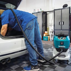 Odkurzacz przemysłowy Makita VC4210L 230V 1200W 42L klasa filtracji L sucho/mokro