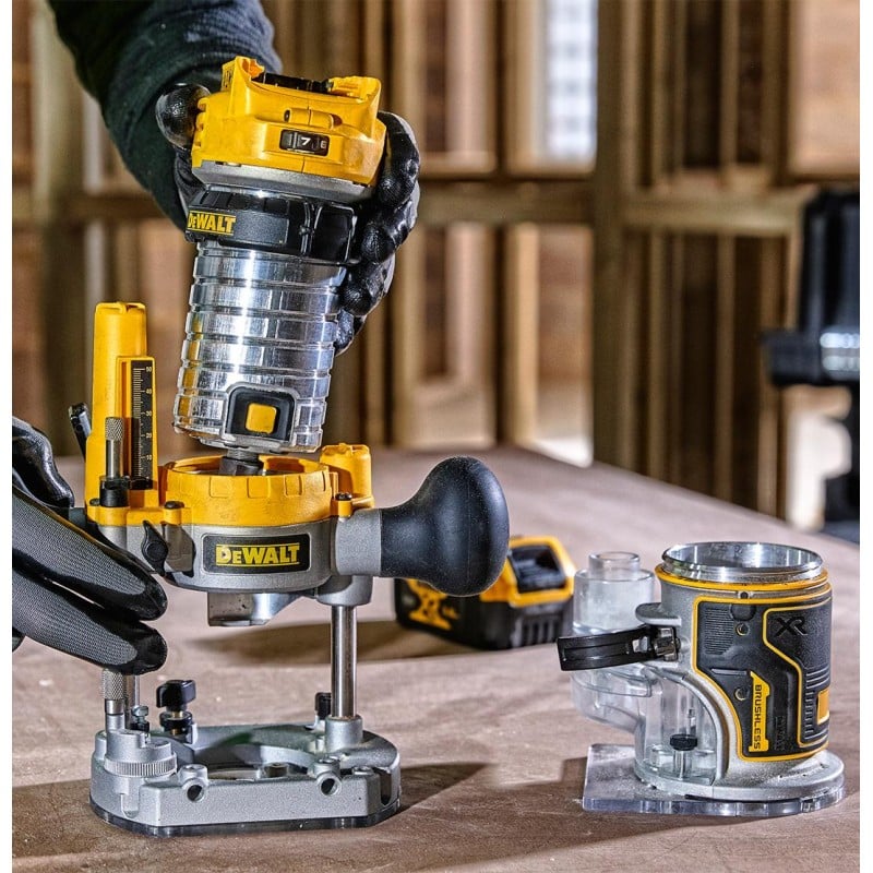 Frezarka górnowrzecionowa DeWalt DCW604NT 18V 8mm