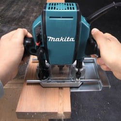 Frezarka górnowrzecionowa Makita RP0900 900W 6/8mm głębokość 35mm