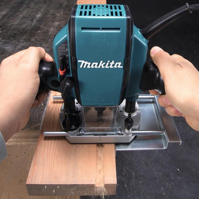 Frezarka górnowrzecionowa Makita RP0900 900W 6/8mm głębokość 35mm