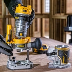 Frezarka górnowrzecionowa DEWALT DCW604N 18V 8mm