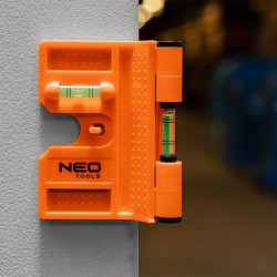 Poziomnica do słupków NEO TOOLS 71-003 ruchoma 209 mm