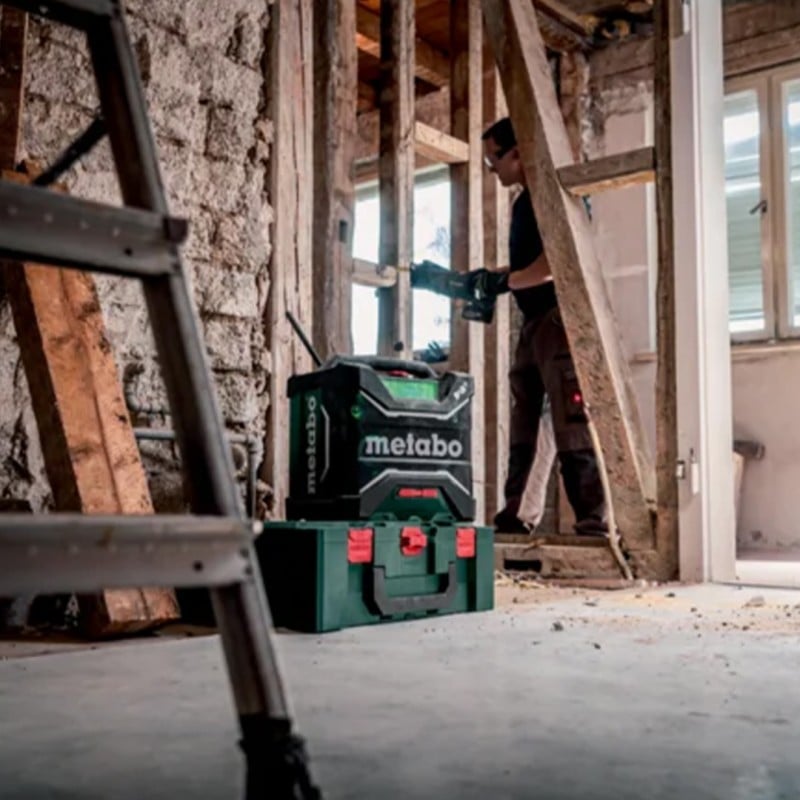 Akumulatorowe radio budowlane Metabo RC 12-18 32W BT DAB+ 600779850 87.5 - 108 MHz BODY