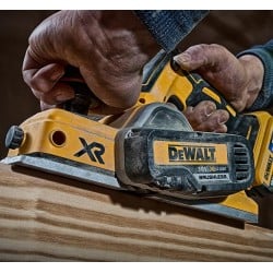 Strug DEWALT DCP580P2 18V 82mm 0-2mm 2aku 5Ah