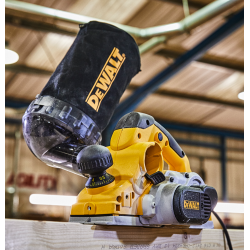 Strug DEWALT D26500 1050W 82mm 0-4mm