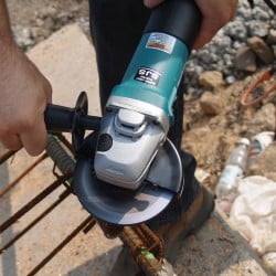 Szlifierka MAKITA 9565CVR 1400W regulacja obrotów