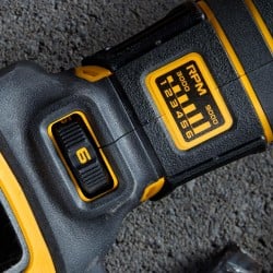 Szlifierka 125mm 18V 6-biegów DeWALT DCG409VSN-XJ