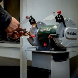 Podwójna szlifierka stołowa Metabo DS 125 M 604125000 220-240V 200W 1.1Nm 125mm