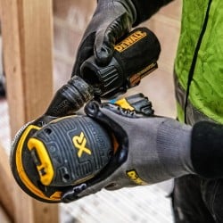 Szlifierka mimośrodowa DEWALT DCW210NT 18V 125mm