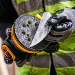 Szlifierka mimośrodowa DEWALT DCW210NT 18V 125mm