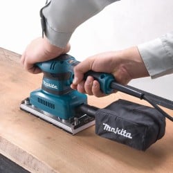 Szlifierka oscylacyjna 190W 5-biegów Makita BO3711