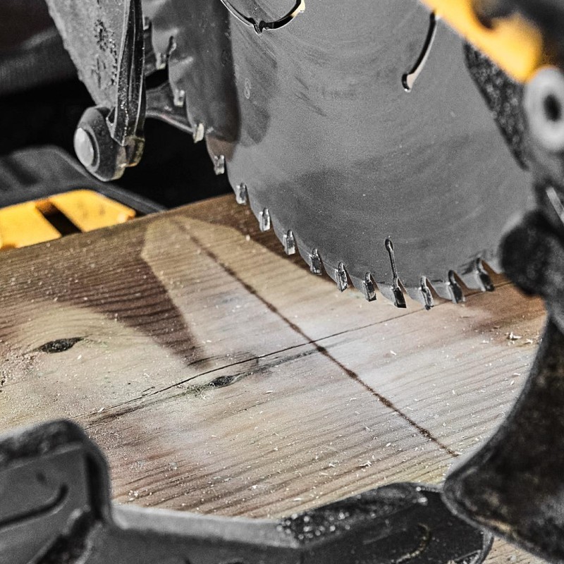 Pilarka ukośnica 305mm 54V 2x9Ah DeWALT DCS781X2