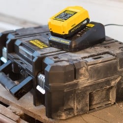 Akumulator FATMAX FMC688L 18V 4,0Ah Li-Ion
