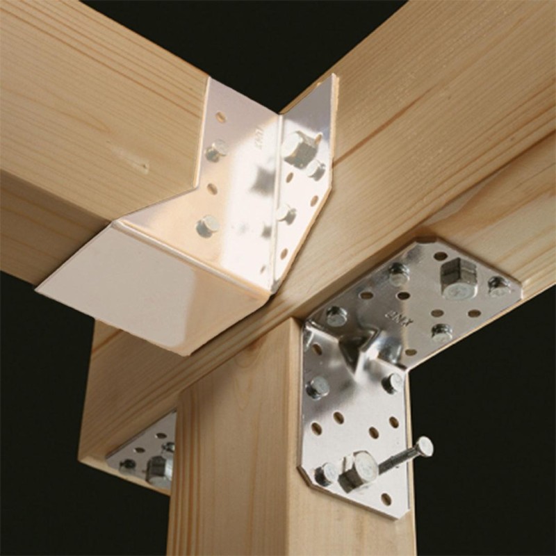 Kątownik ciesielski z przetłoczeniem KP2 105x105x90x2,5mm wzmocniony 20 szt.