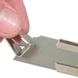 Nóż do tapet STANLEY FATMAX 18mm metal