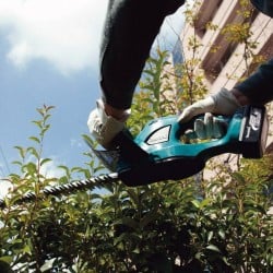 Nożyce aku do żywopłotu 18V 1x3Ah MAKITA DUH523RF