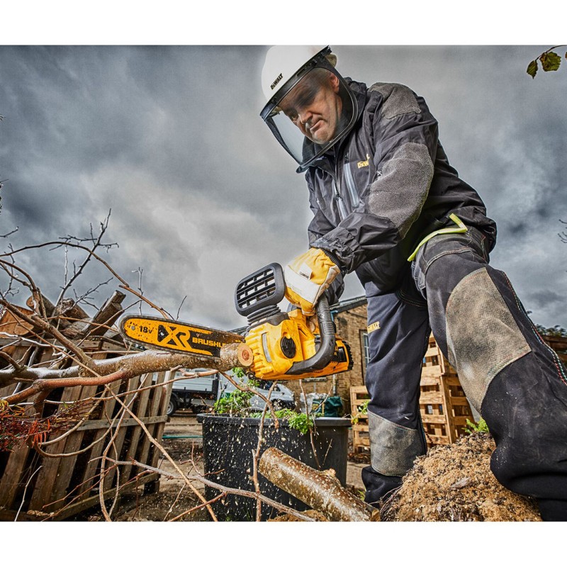 Pilarka łańcuchowa akumulatorowa DeWALT DCM565N 18V XR BL 30cm BODY