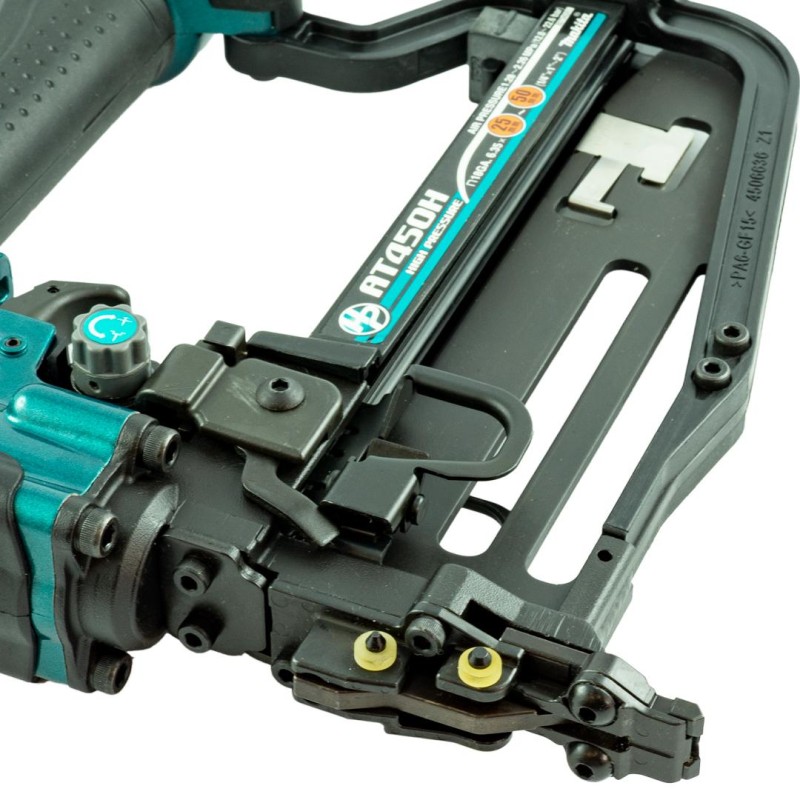 Zszywacz pneumatycz 25-50mm 18GA 90° Makita AT450H