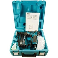 Zszywacz pneumatycz 25-50mm 18GA 90° Makita AT450H