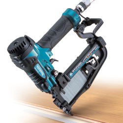 Zszywacz pneumatycz 25-50mm 18GA 90° Makita AT450H