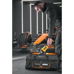 Torba narzędziowa 28’’ DeWALT DWST83522-9 McLAREN ToughSystem 2.0 75L kółka, uchwyt teleskopowy