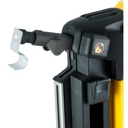 METAL CONDUIT CLIP 16mm DCN890 DeWALT DDF6710016