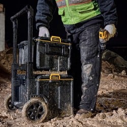 Zestaw 3 skrzyń TOUGH SYSTEM DeWALT DWST83526-1