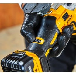 Wyrzynarka bezszczotkowa 18V XR gł/cię 135mm DCS335P2 DEWALT 2x aku XR Li-Ion 5Ah kufer TSTAK