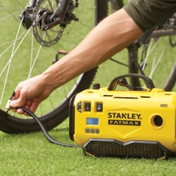 Kompresor STANLEY FATMAX SFMCE520B-QW 18V V20 11bar Body