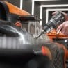 Akumulatorowa wiertarko-wkrętarka udarowa DeWALT DCD85MNT-XJ 18V XR BODY McLaren walizka