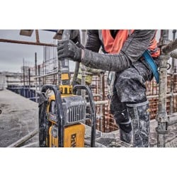 Wibrator do betonu DeWALT DCPS320N PowerShift 54V BODY