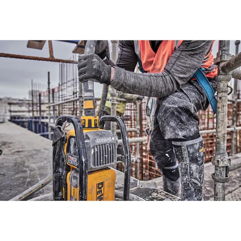 Wibrator do betonu DeWALT DCPS320N PowerShift 54V BODY