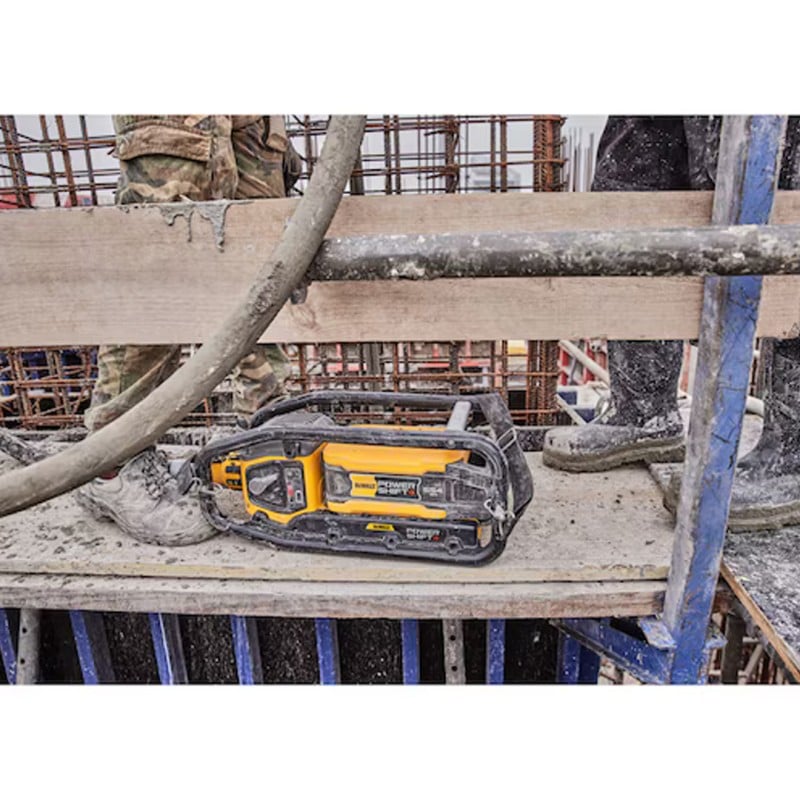 Wibrator do betonu DeWALT DCPS320N PowerShift 54V BODY