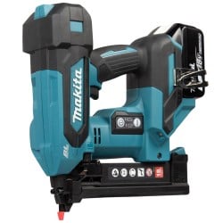 Akumulatorowy zszywacz Makita DST630RFJ 18V 2x3Ah LXT BL XPT 18Ga walizka